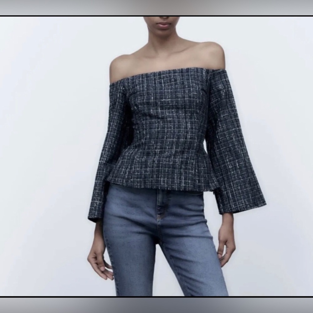 Zara blue black Off The Shoulder Square Neckline Long Sleeve Top Size Small new